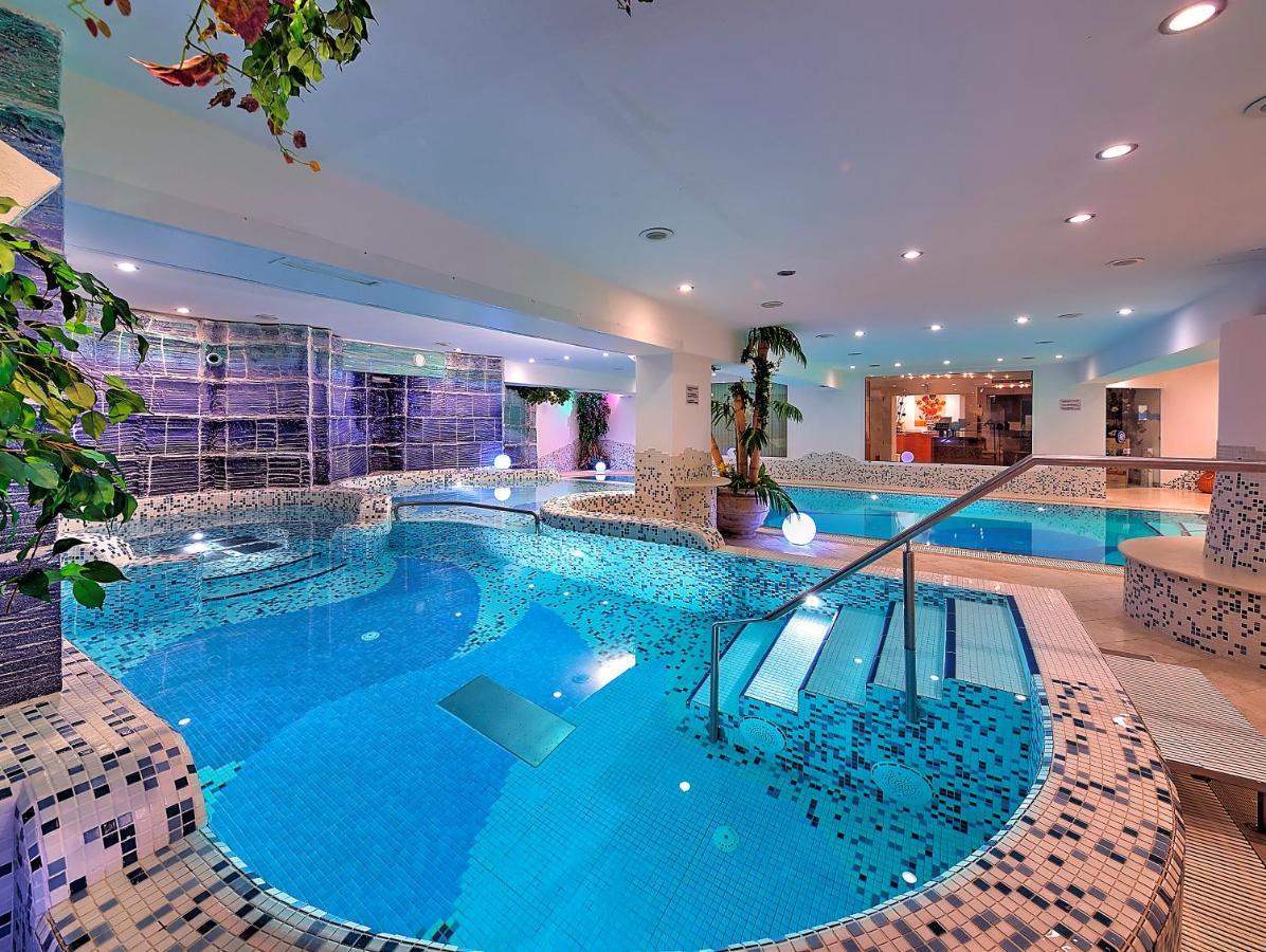 Luna Wellness Hotel フォルガリダ エクステリア 写真