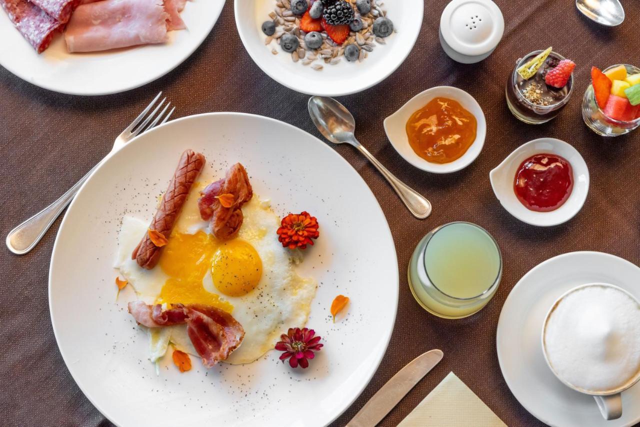 Luna Wellness Hotel フォルガリダ エクステリア 写真