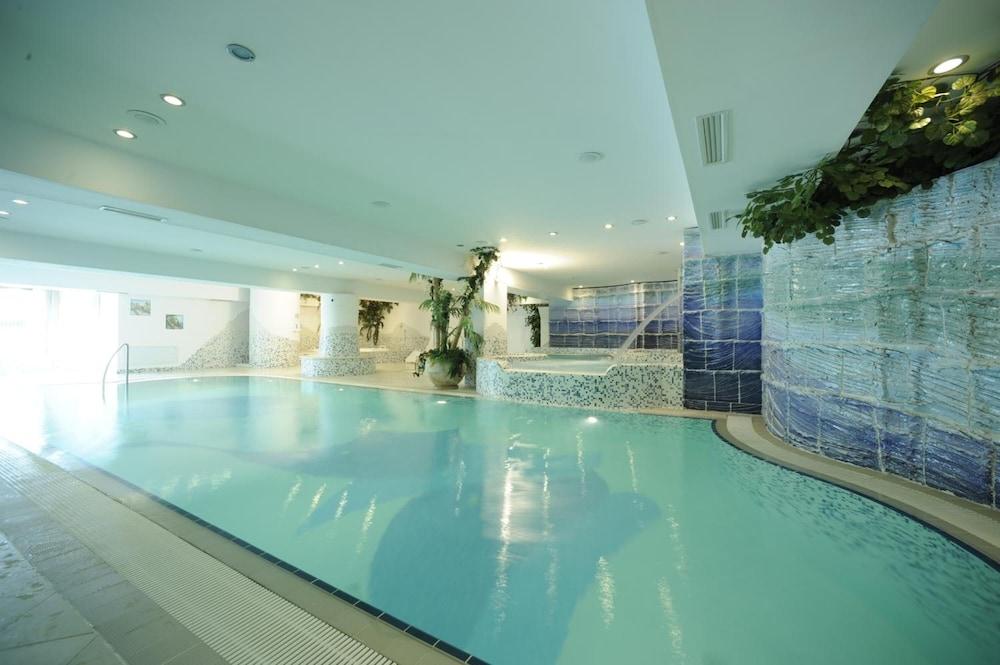 Luna Wellness Hotel フォルガリダ エクステリア 写真