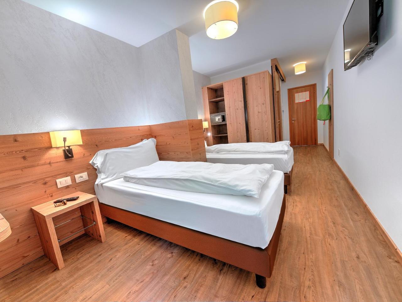 Luna Wellness Hotel フォルガリダ エクステリア 写真